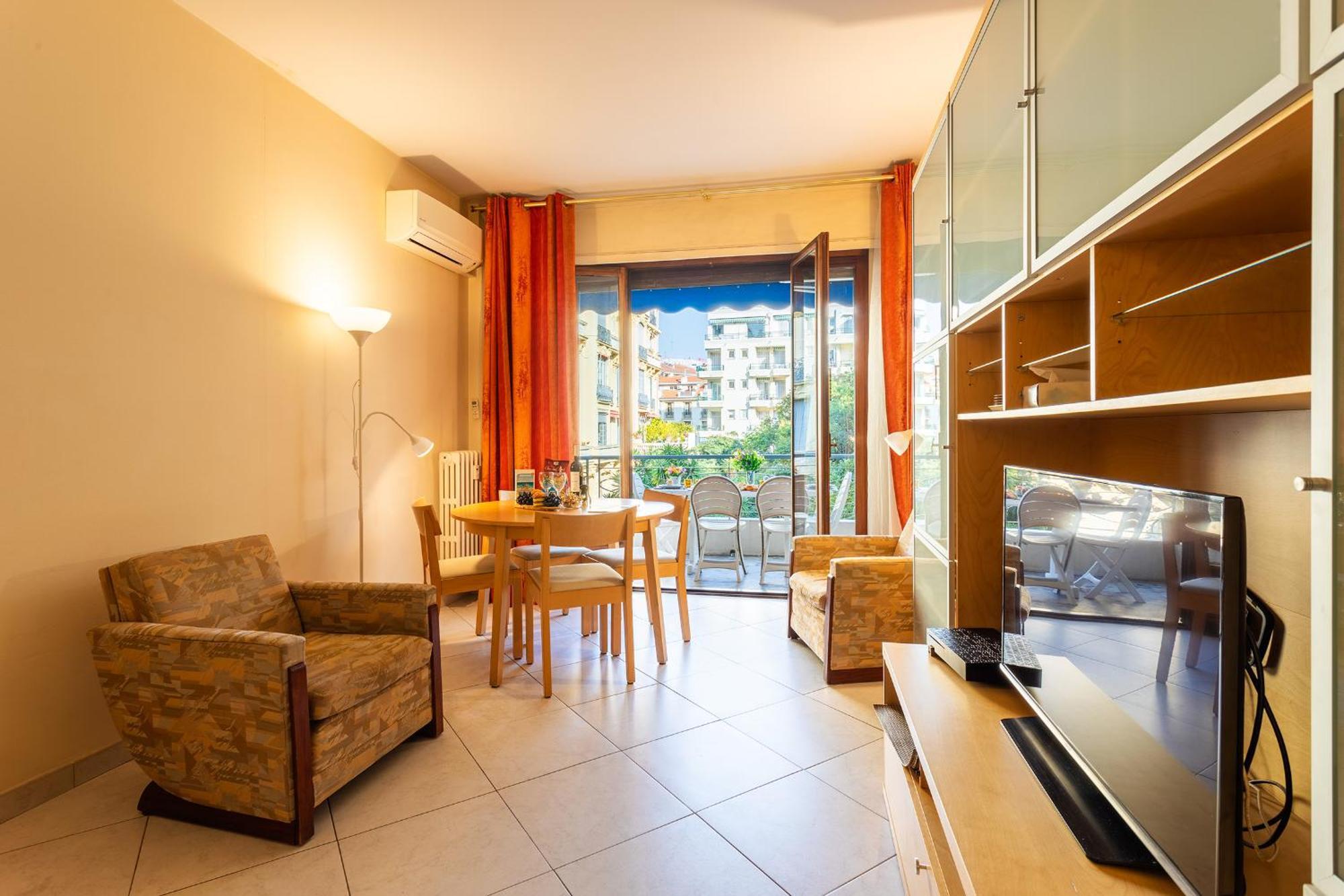 Le France-Massenet Ap3015 By Riviera Holiday Homes Nizza Kültér fotó